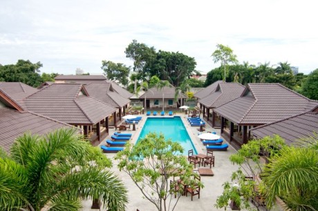 Rose Bay Resort 3*